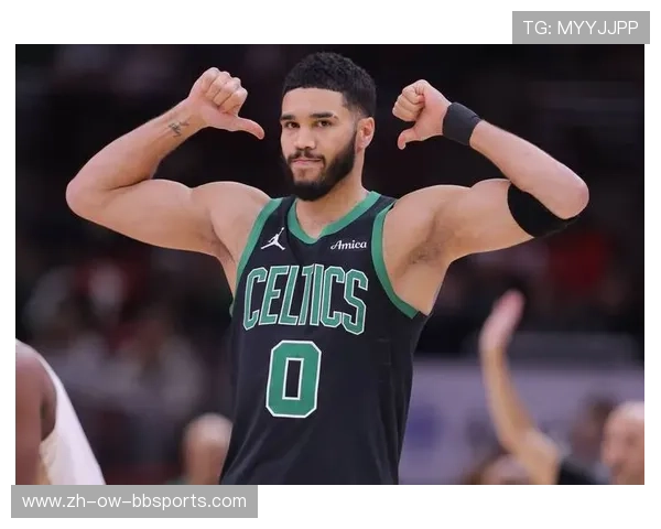 塔图姆高光时刻单手补篮助凯尔特人险胜尼克斯全场回顾